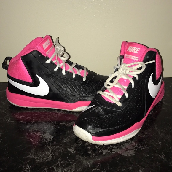 SALE ❗️ Hot pink & black Nike’s - MAKE OFFER - Picture 2 of 5